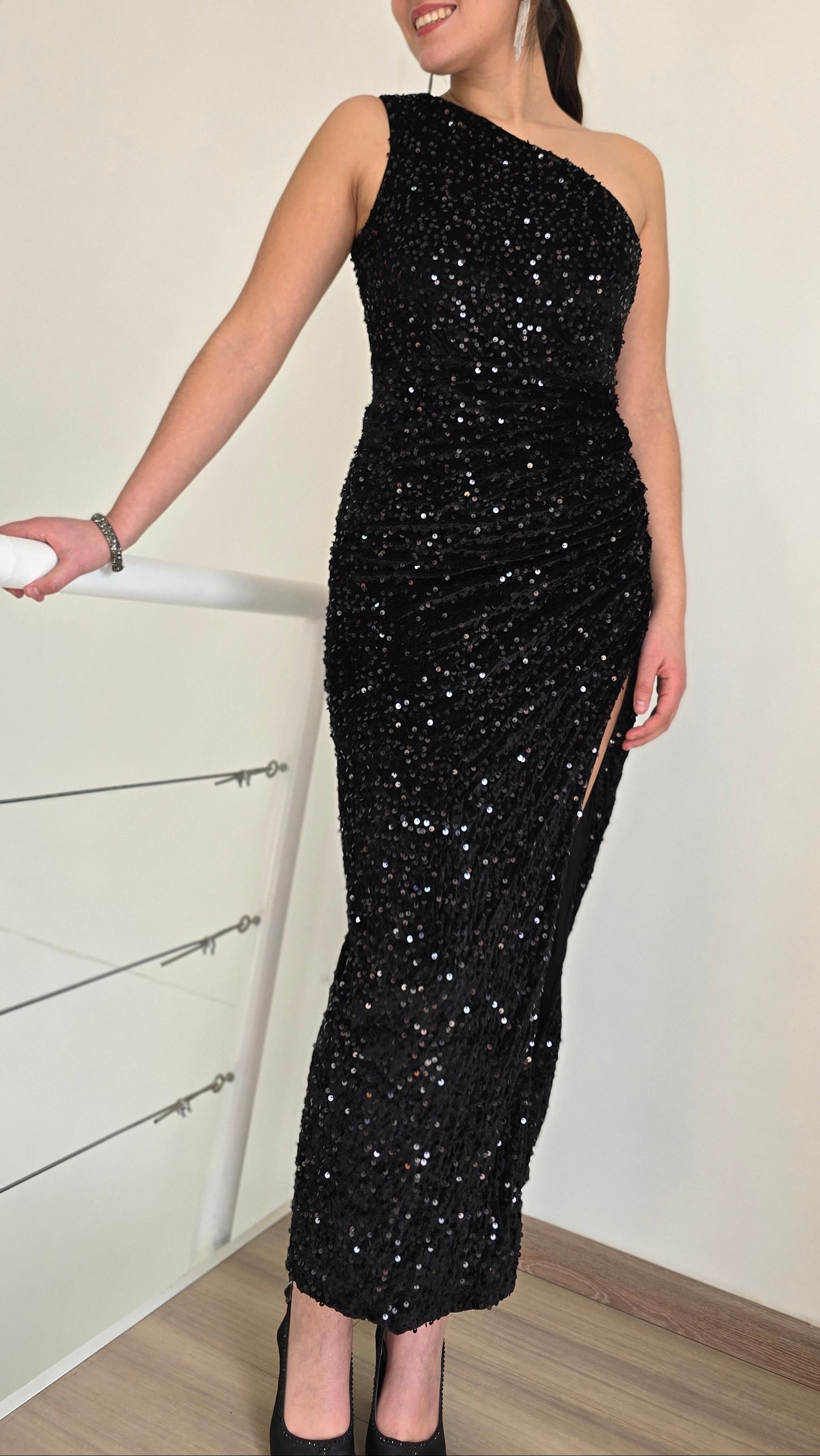 Vestido negro lentejuela