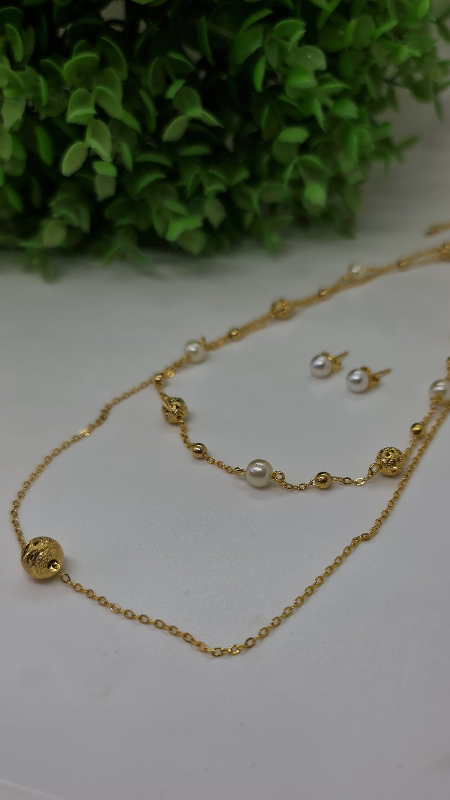 Set de cadena doble con esferas y perlas + aros
