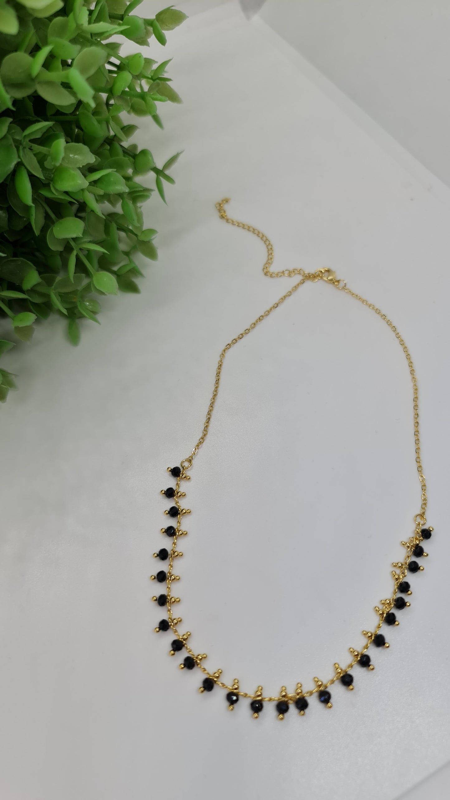 Collar con piedra de Ónix negras