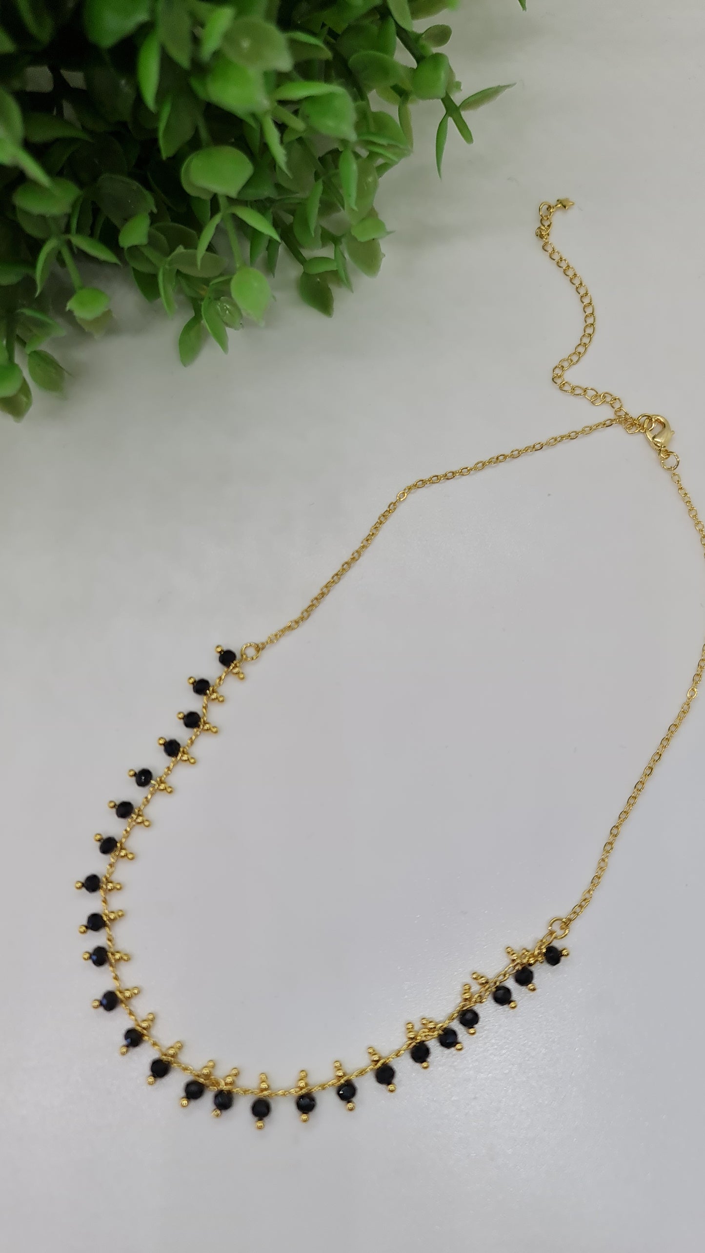 Collar con piedra de Ónix negras