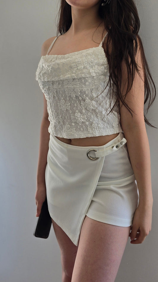 Polera pabilo flor drapeada