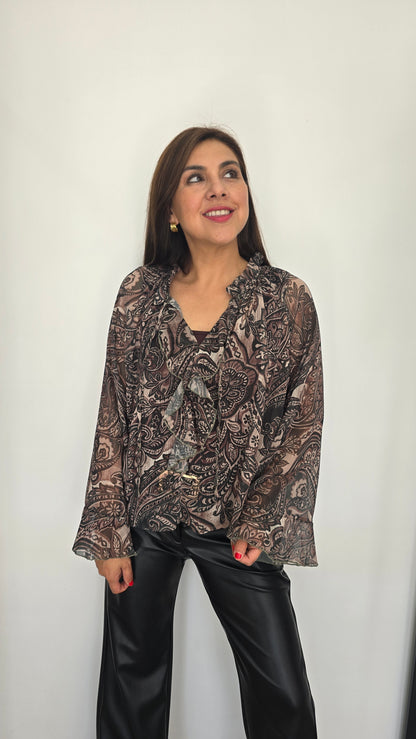 Blusa de gaza con vuelos