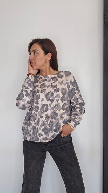 Sweater spandex animal print