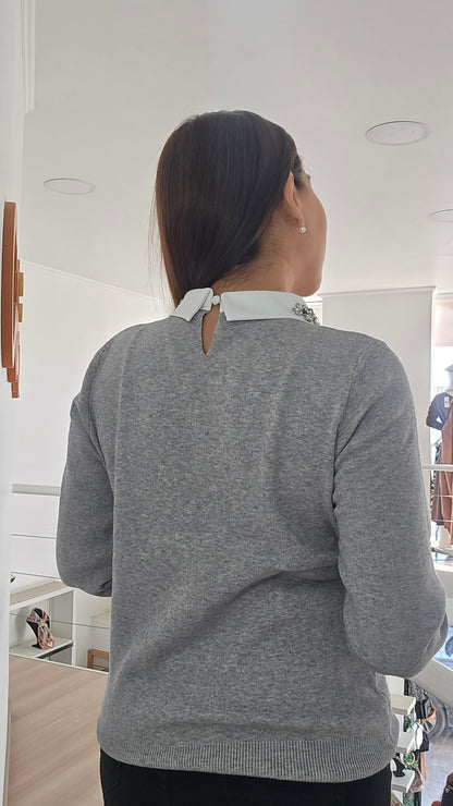 Sweater Glam