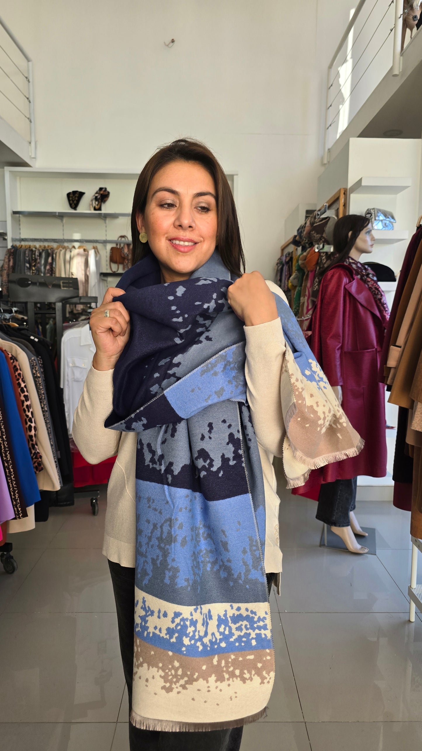Pashmina Nevada