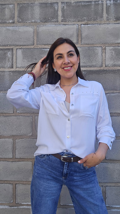 Blusa camisera marca GIVE
