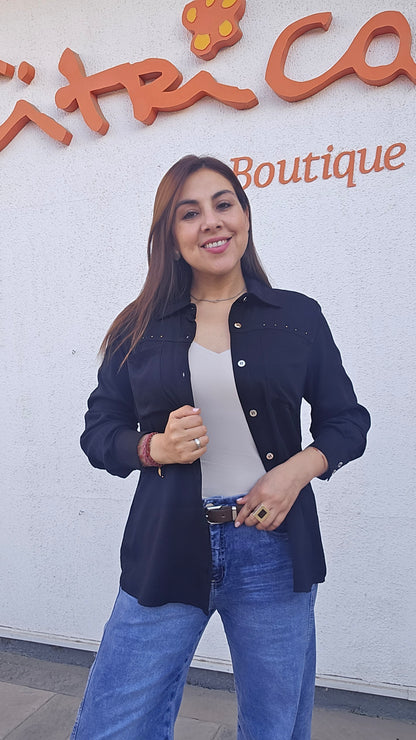 Blusa camisera marca GIVE