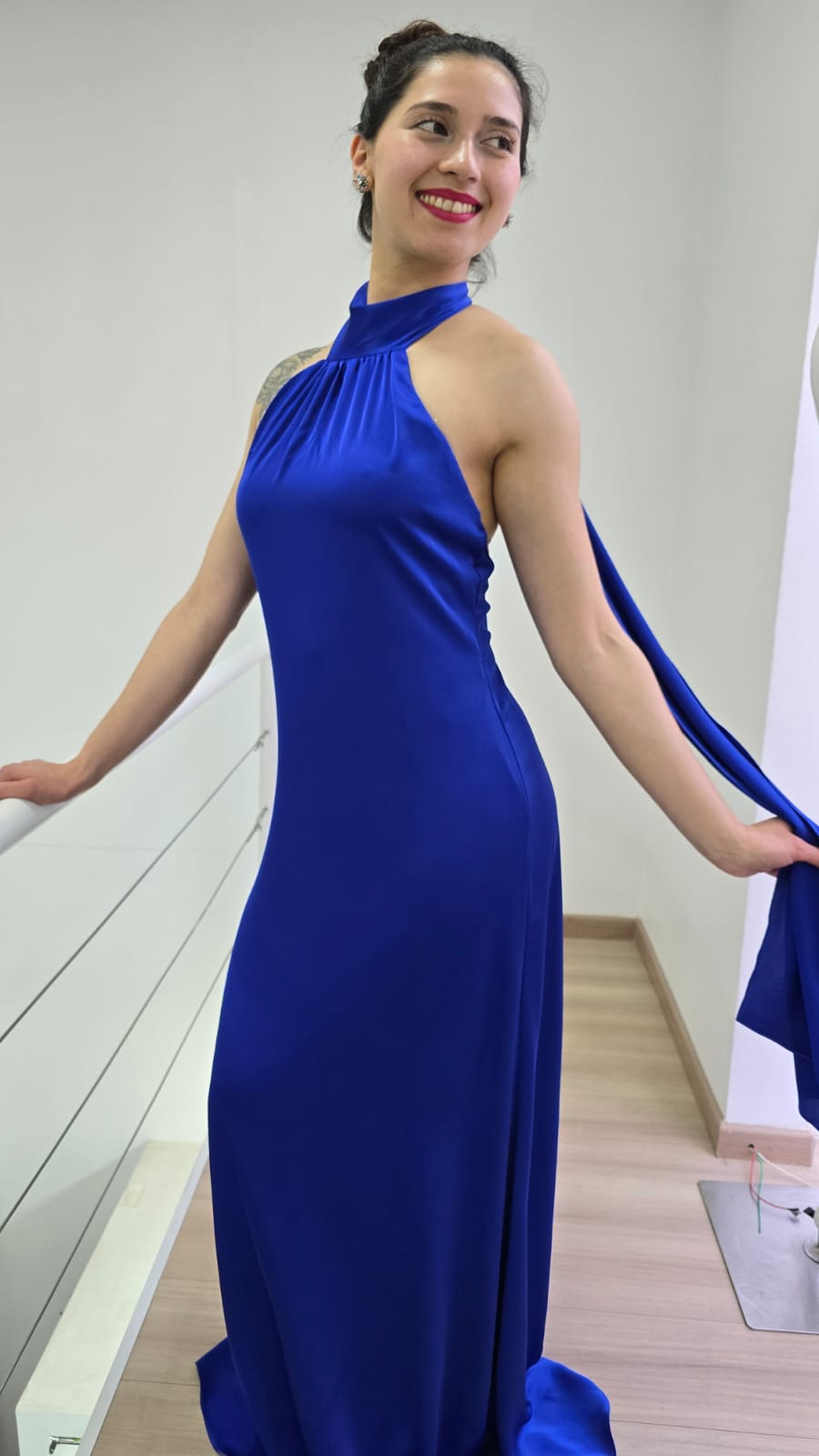 Vestido azul cuello alto