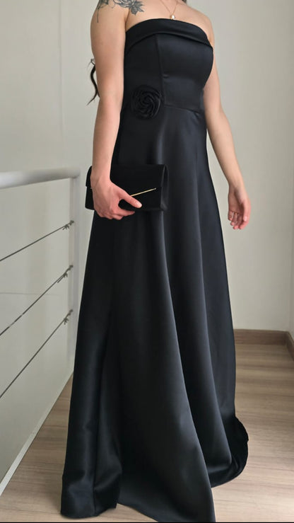 Vestido straple negro
