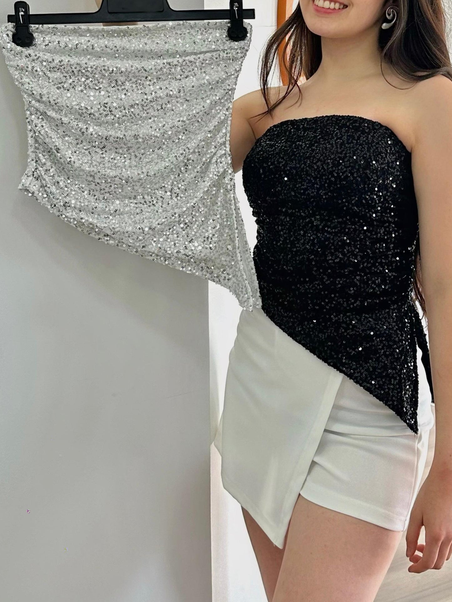 Top strapless corte en punta